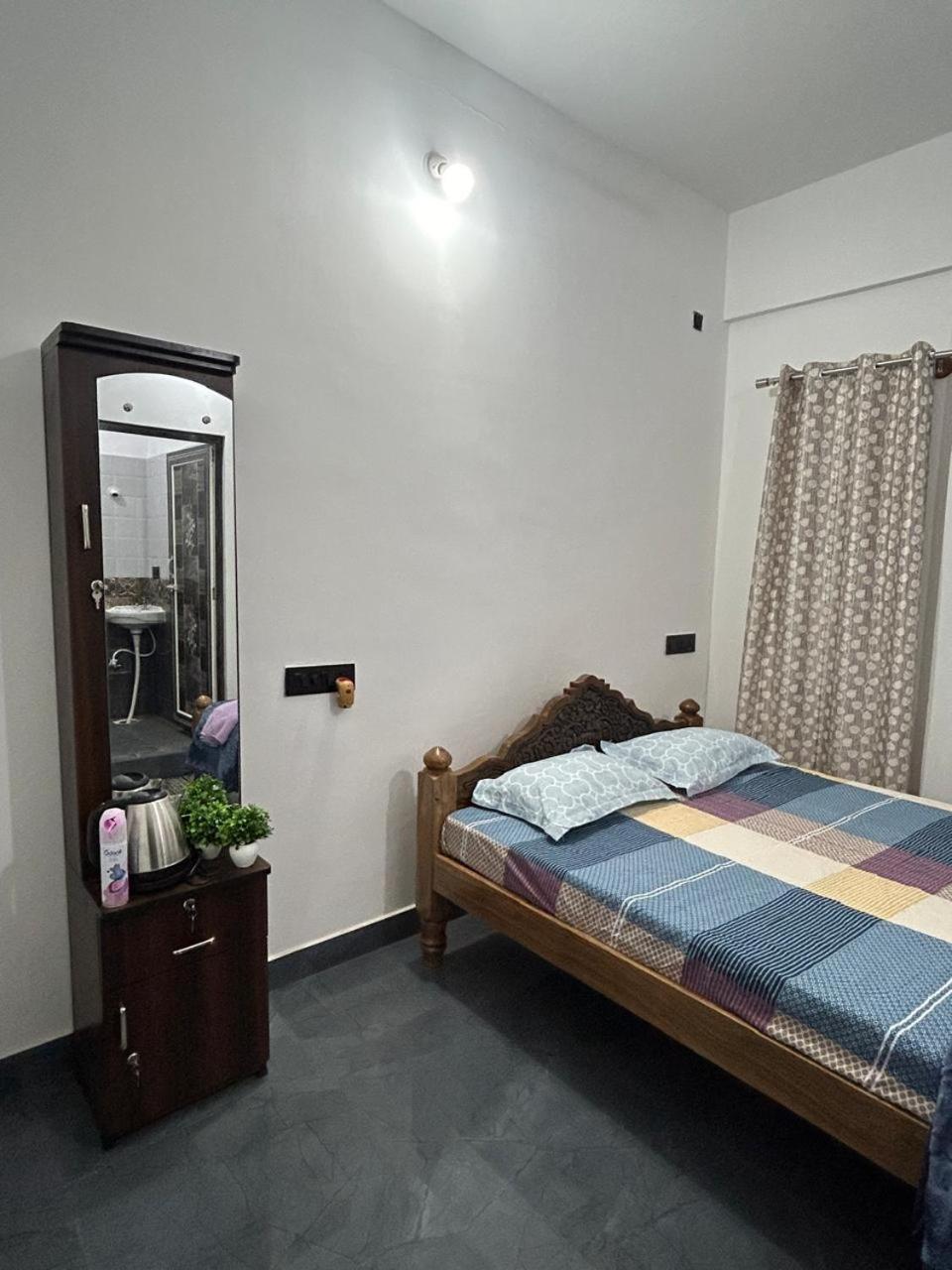 Travel Inn Mysore Vanivilasa Puram Екстериор снимка