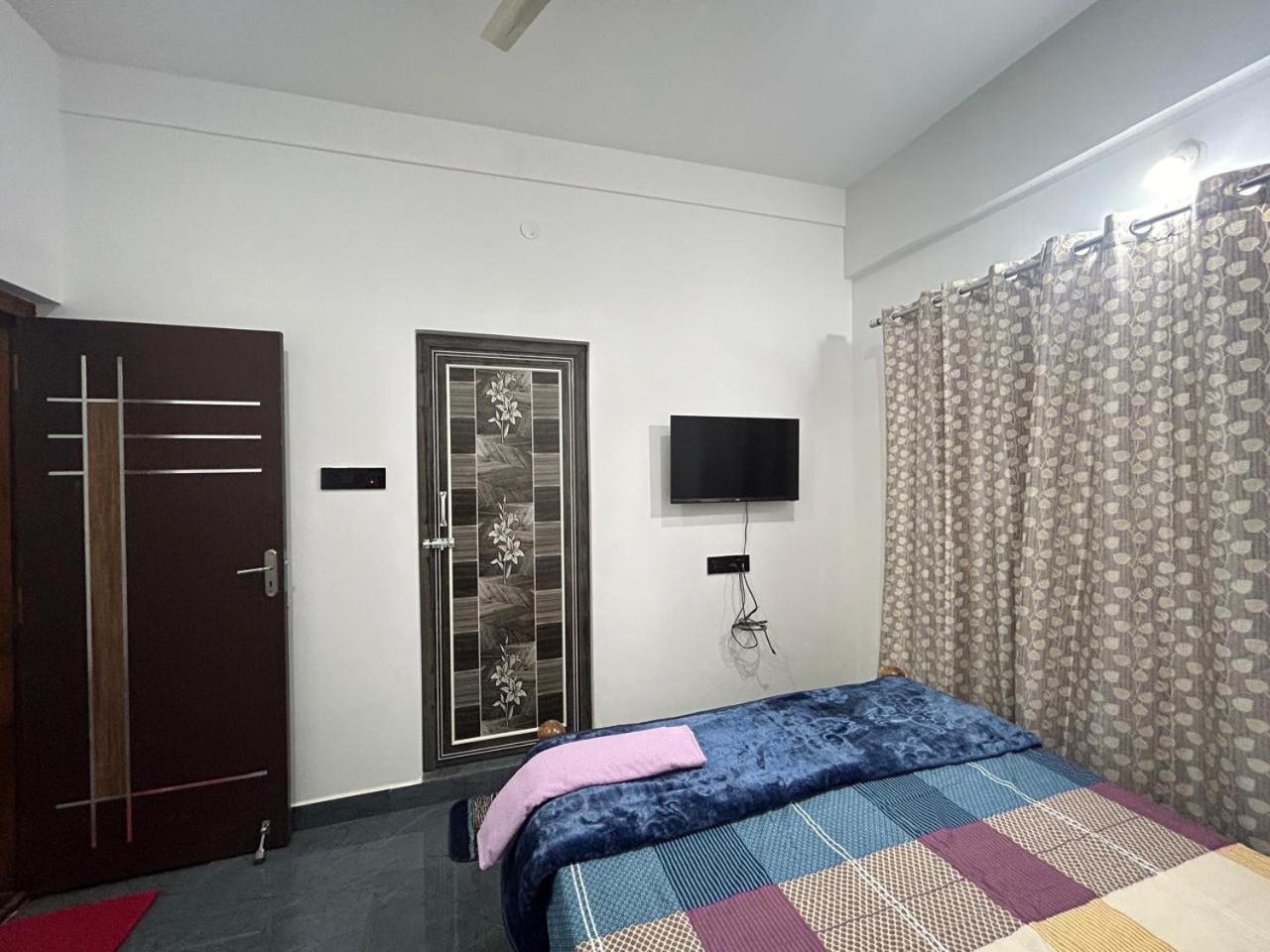 Travel Inn Mysore Vanivilasa Puram Екстериор снимка